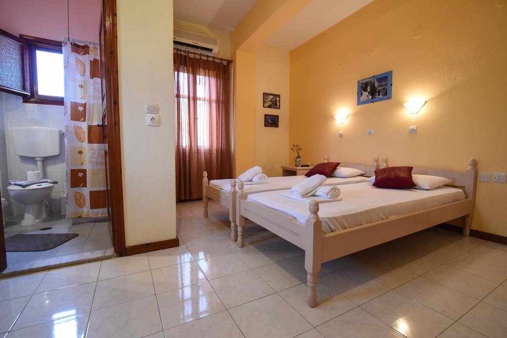 Studios Filippos Skópelos Rom bilde