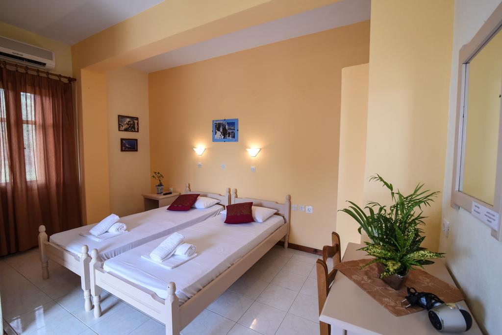 Studios Filippos Skópelos Rom bilde